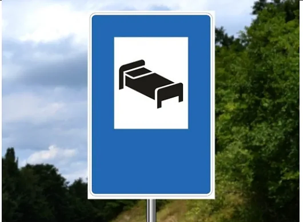 Saobraćajni znak prikazan na slici označava:
